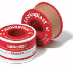 CEROTTO CHIRURGICO PER FISSAGGIO MEDICAZIONI IN ROCCHETTO LEUKOPLAST SUPPORTO VISCOSA COLOR PELLE MASSA ADESIVA CAUCCIU' OSSIDO DI ZINCO 2,5X500CM